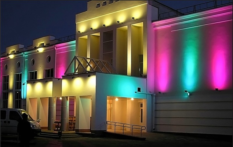 Прожекторы для подсветки стен Прожекторы для подсветки стен