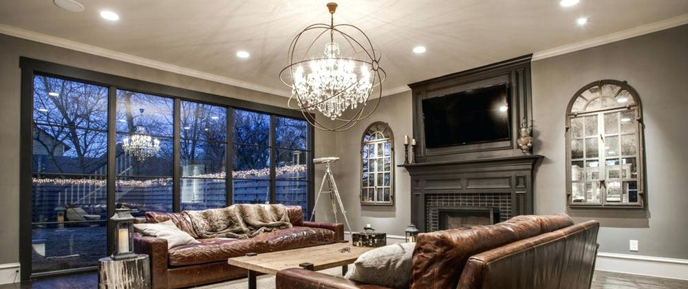 Подвесной светильник в гостиной Подвесной светильник в гостиной