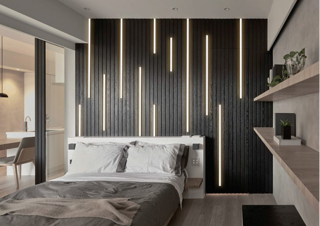 Декоративная отделка стены с подсветкой линиями