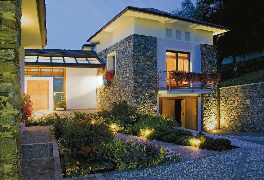 Прожекторы для территории Прожекторы для территории