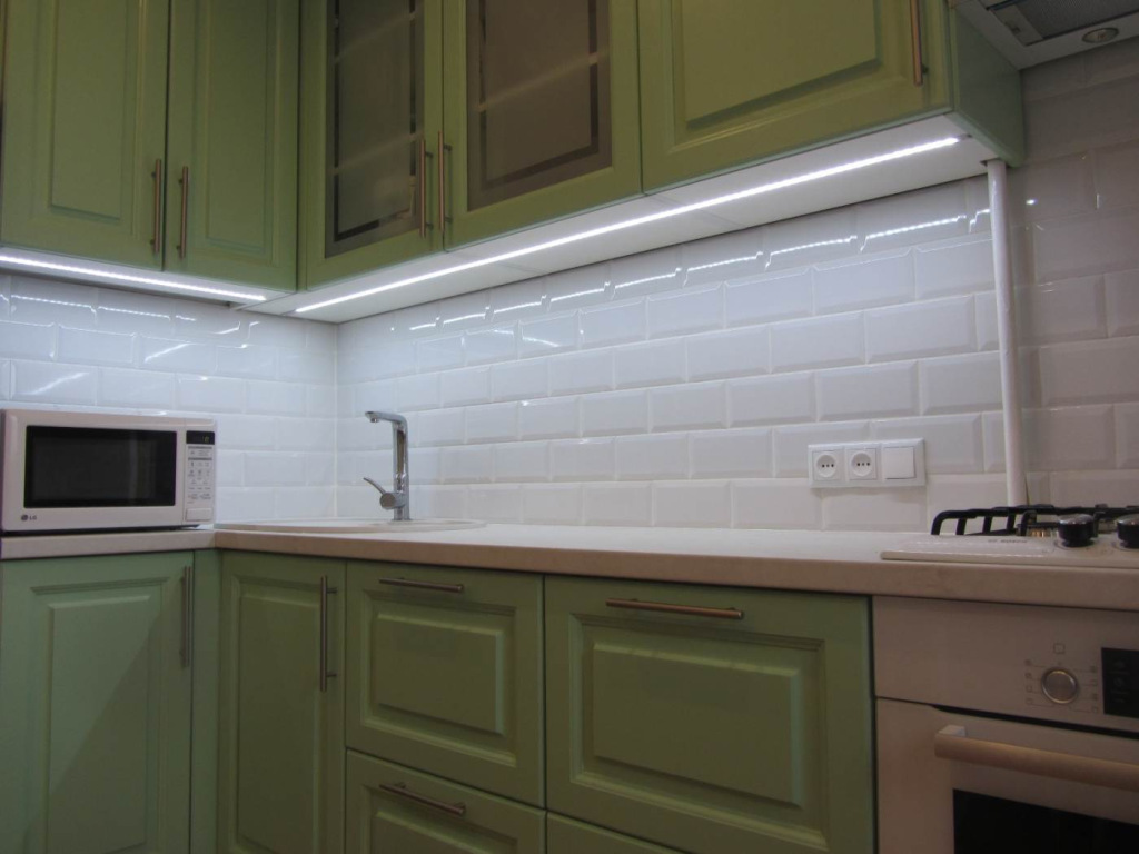 Освещение рабочей зоны кухни Освещение рабочей зоны кухни