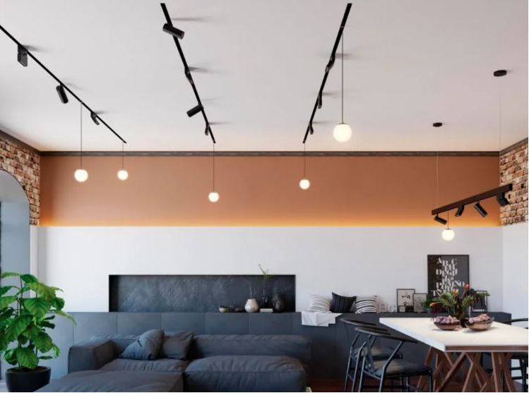 Трековое и точечное освещение в гостиной