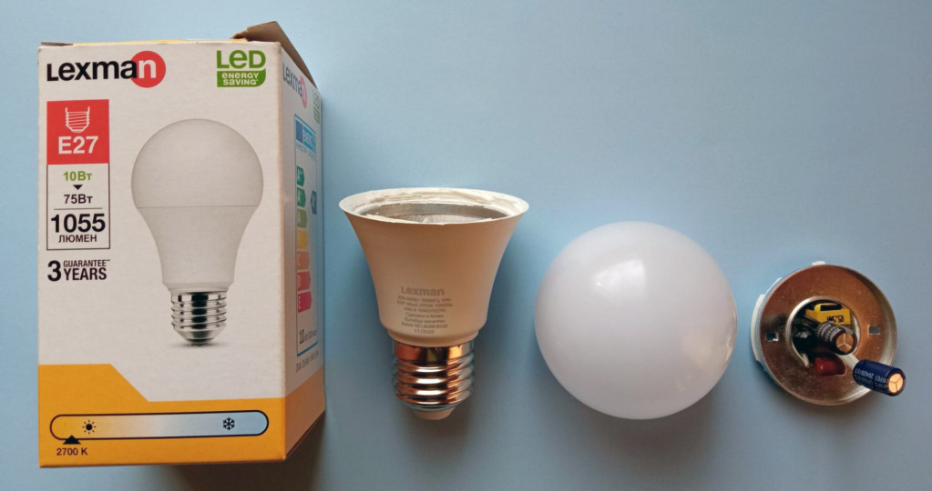 Светодиодная лампа E27 Lexman в разобранном виде