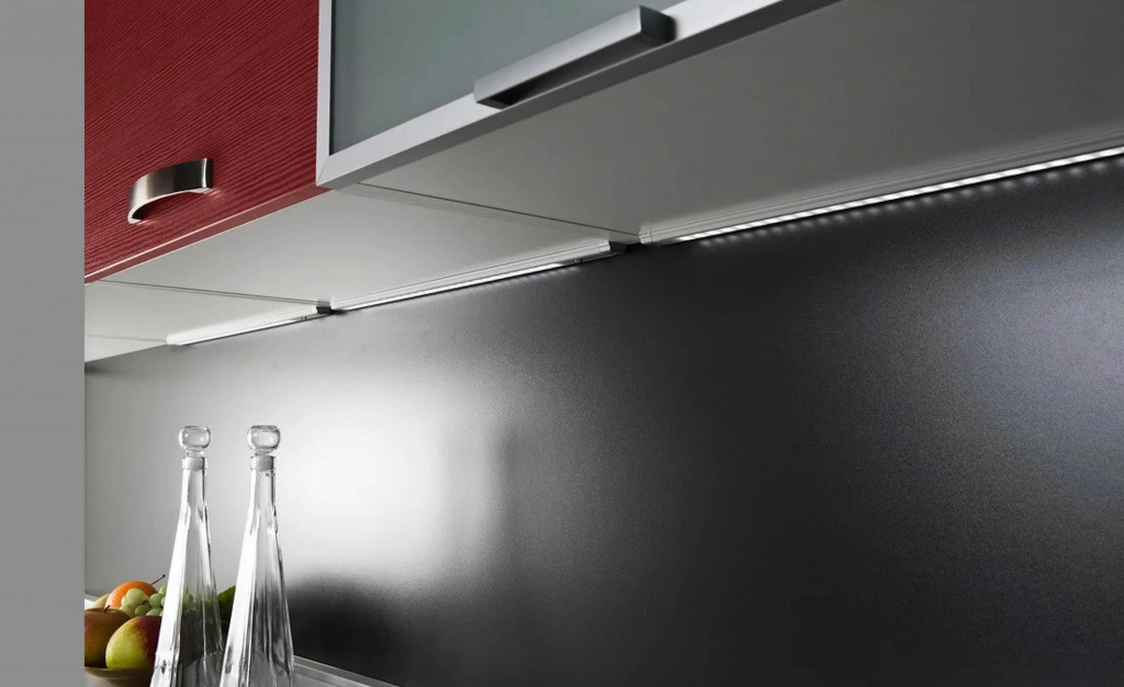 Накладной светильник на кухню