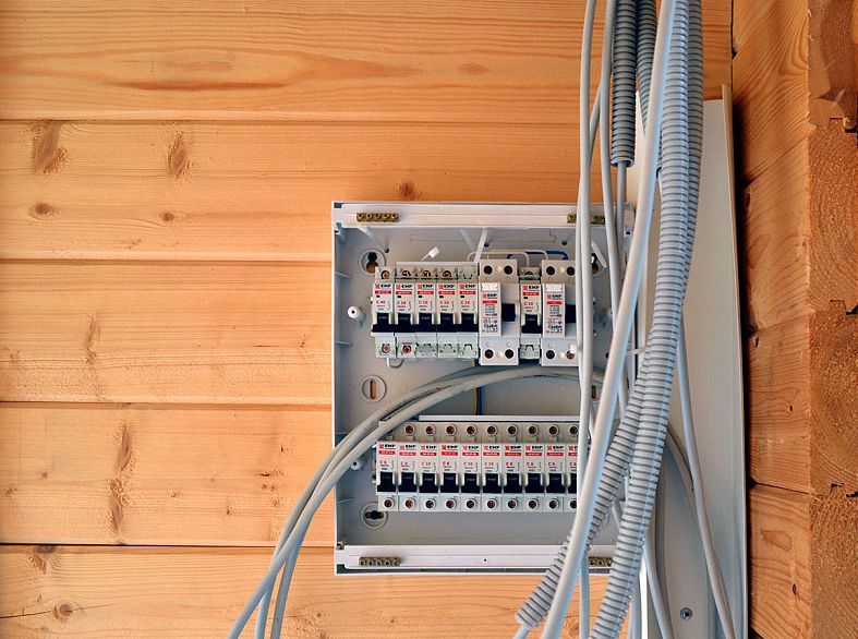 Подключение проводов в бане