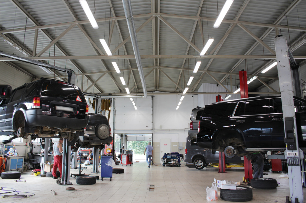 Освещение автосервиса Освещение автосервиса