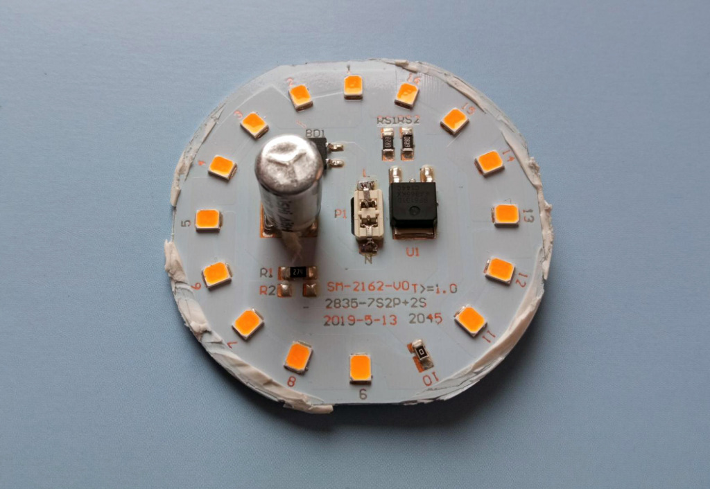 Плата SMD светодиодной лампы