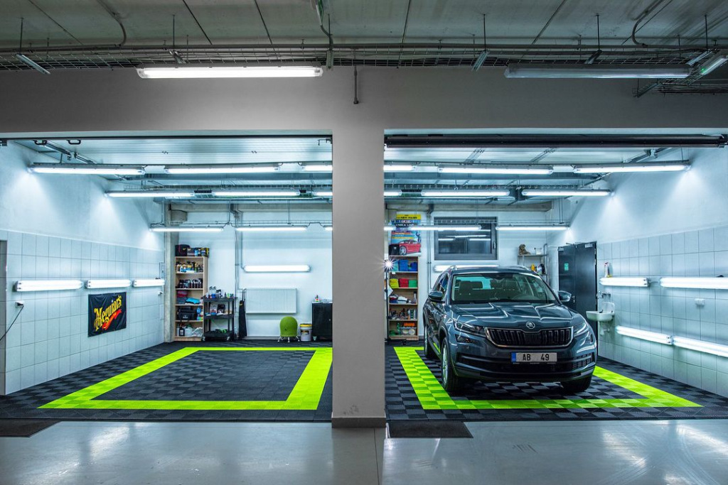 Светильники для автомойки