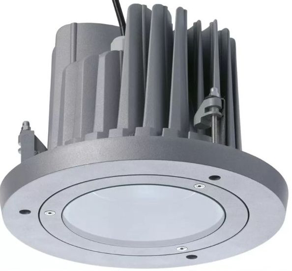 Подводные светильники для бассейна