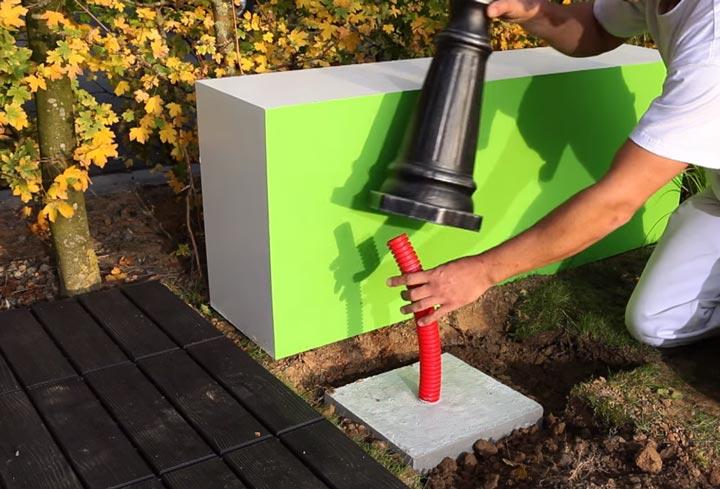 Установка опоры фонаря