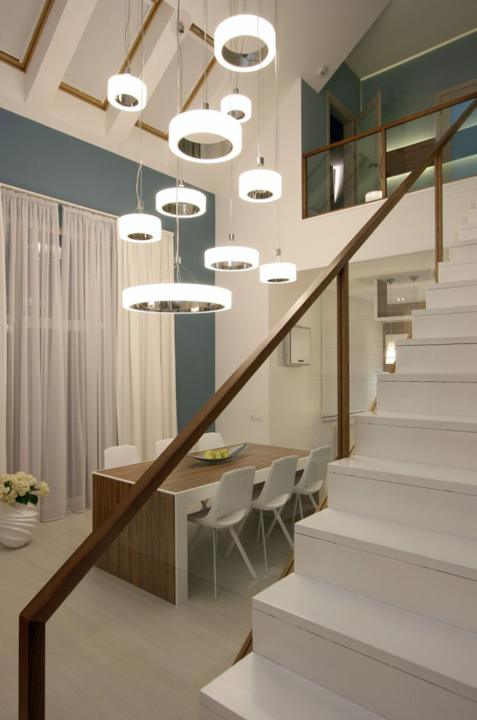 Подвесные люстры для второго света