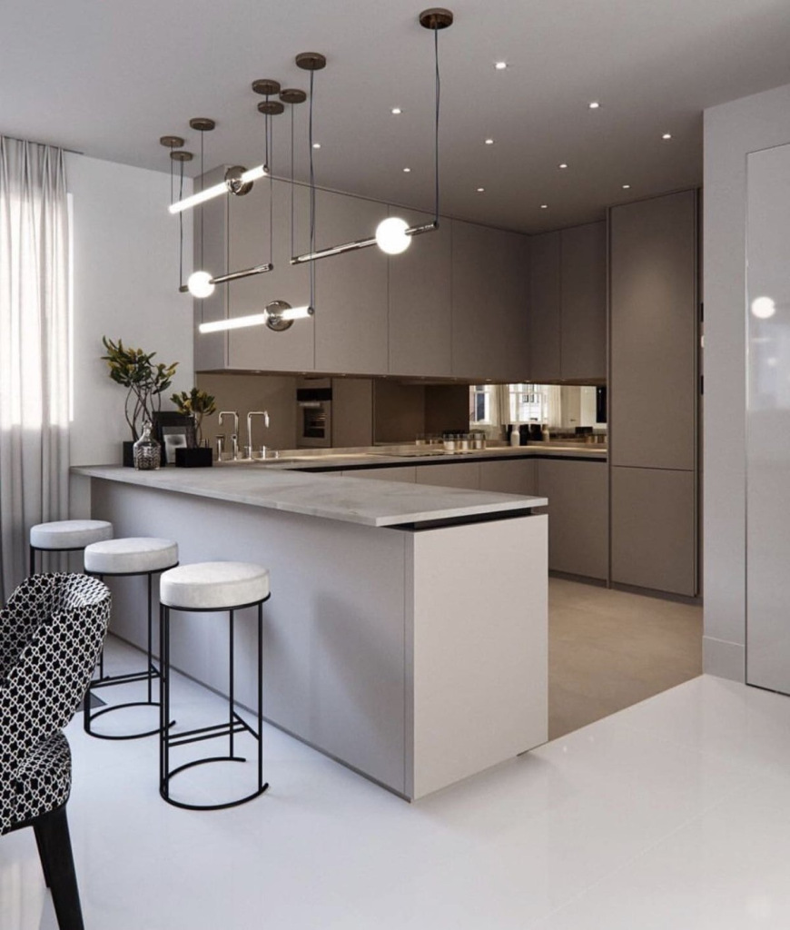 Дизайнерские линейные светильники над барной стойкой