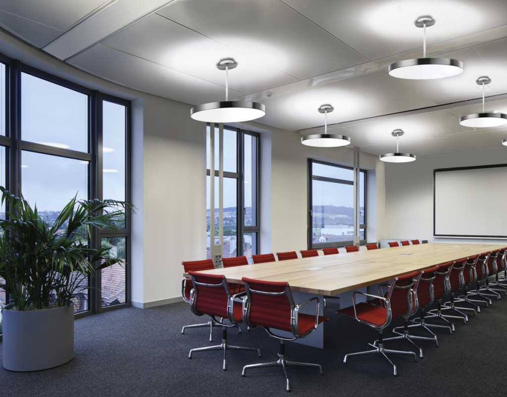 Зональное освещение в офисе Зональное освещение в офисе